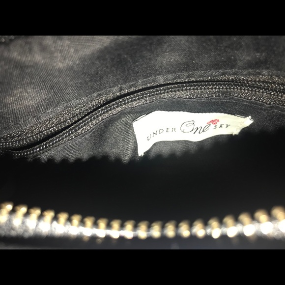 Small Purse - Picture 5 of 8